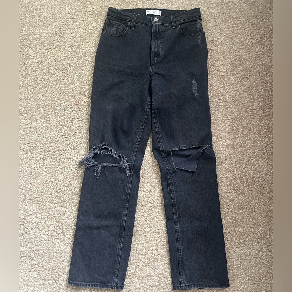 Abercrombie & Fitch The ‘90s straight ultra high rise jeans Size 27/4r